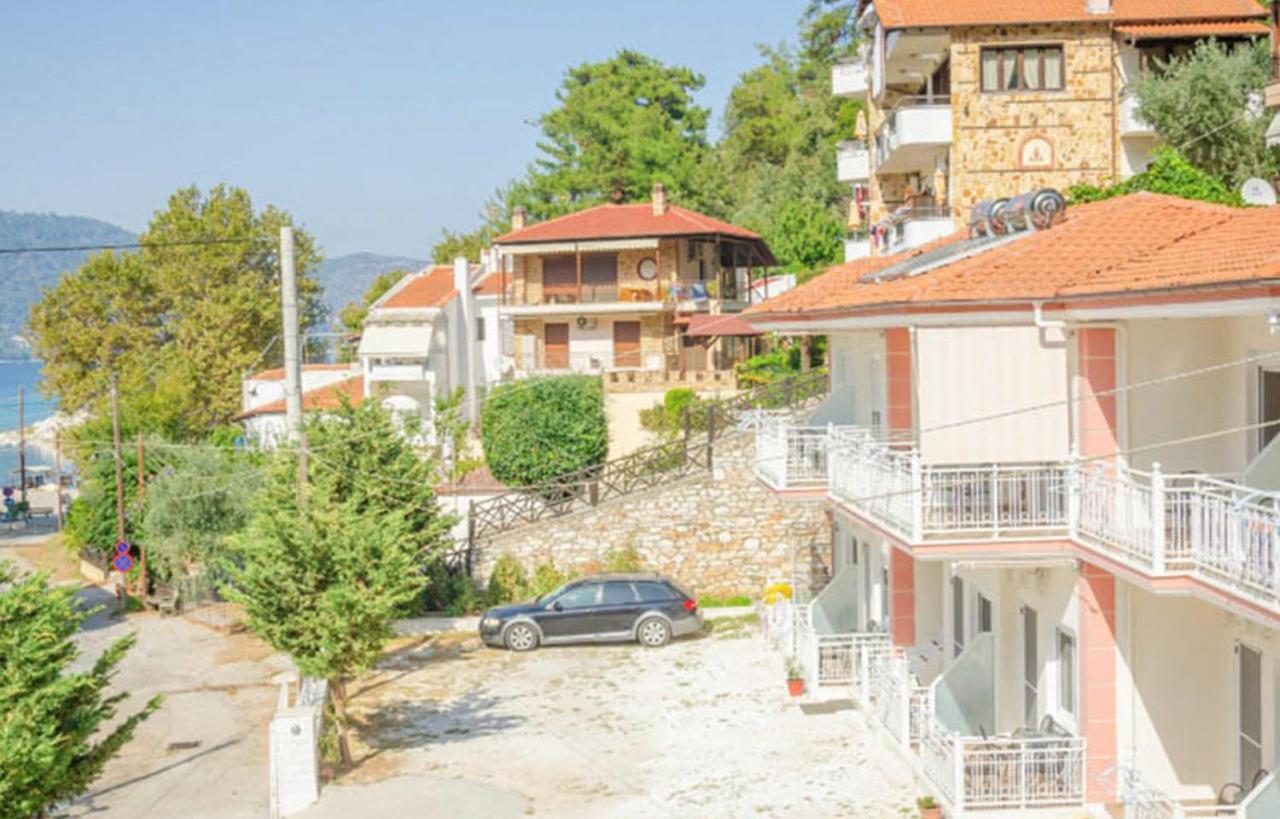 Delfini Hotel Skala Potamia  Exterior photo